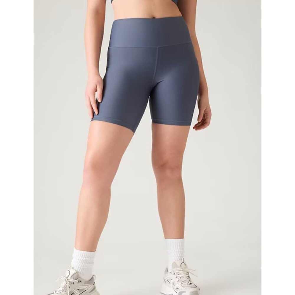 Athleta Interval Stash 7 in Slate Gray High-Waist Bike Shorts - Picture 6 of 7